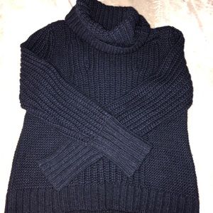 Banana Republic turtleneck chunky sweater